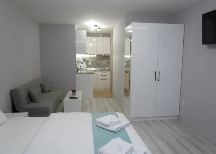 елеганс Lejlighed